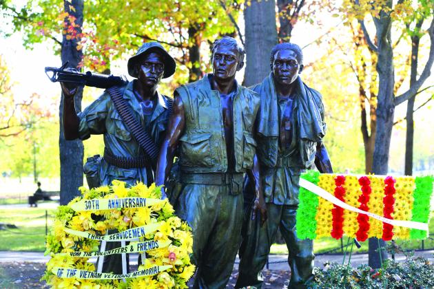 Vietnam veteran statues.