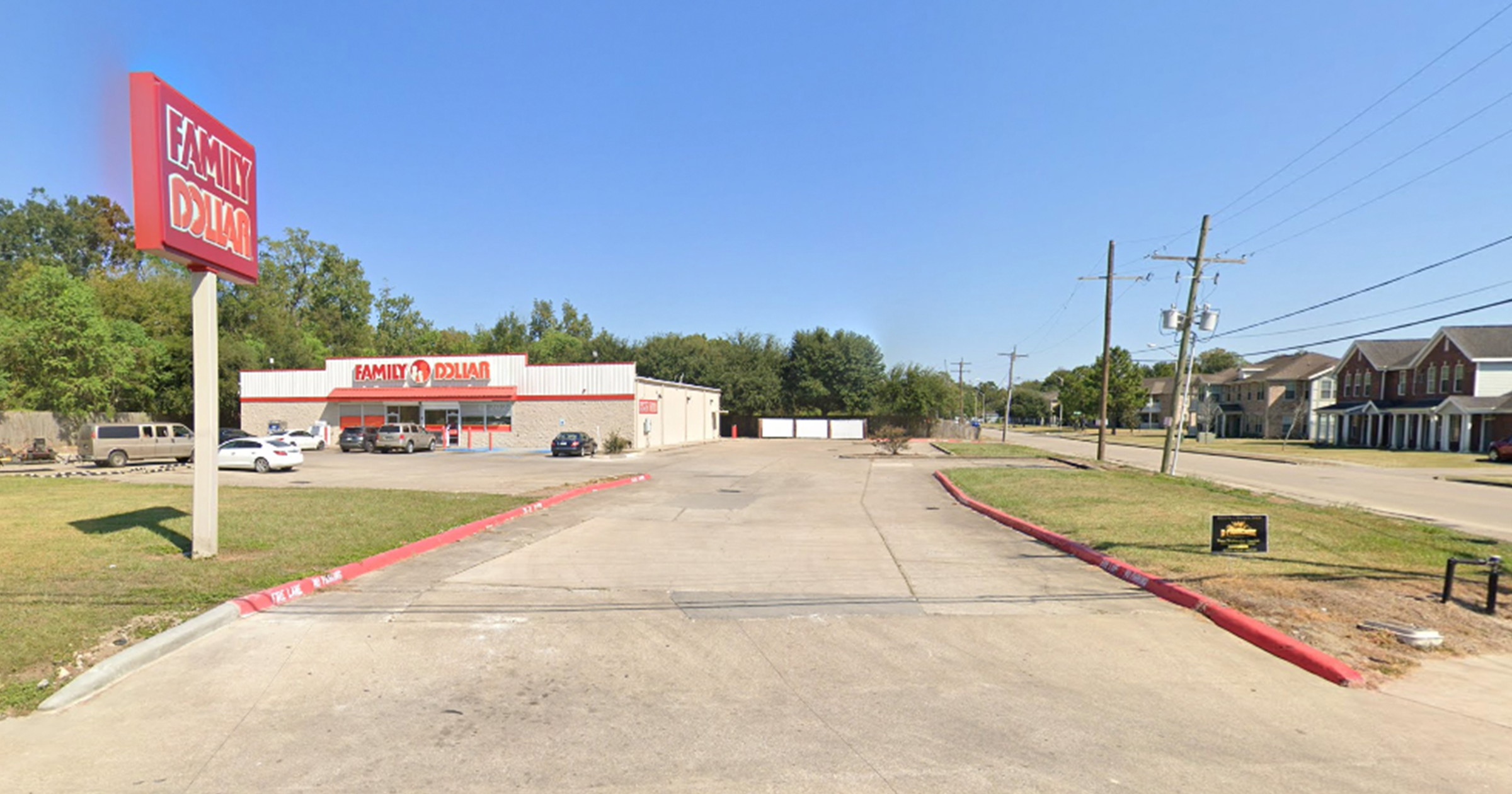 Family Dollar on Magnolia Ave.
