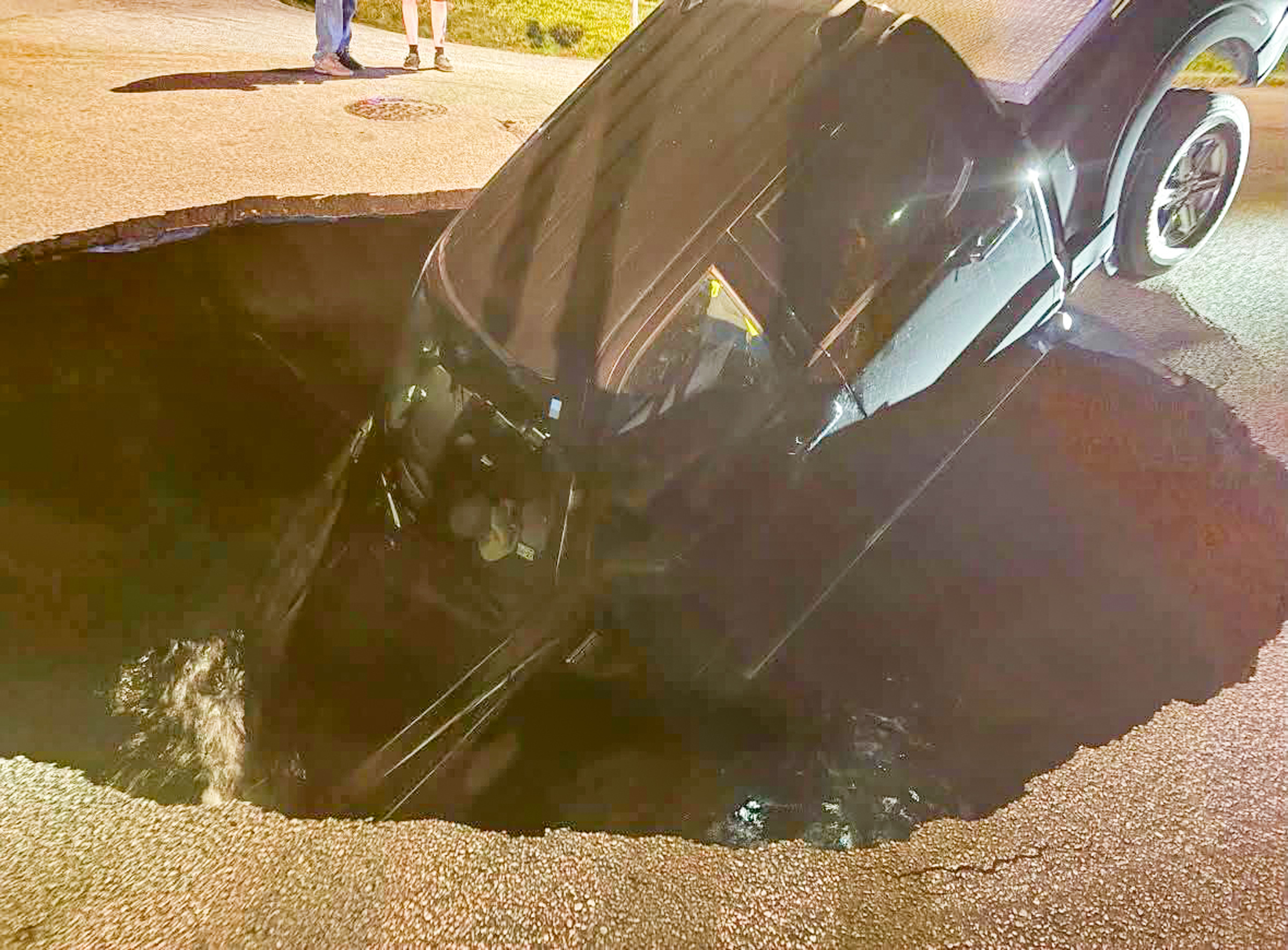 Beaumont hole with truck