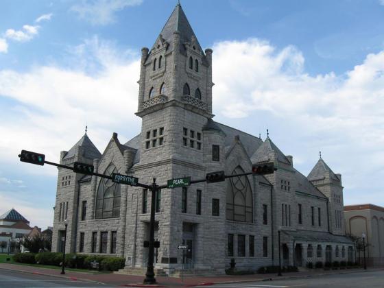 Tyrrell Historic Library.