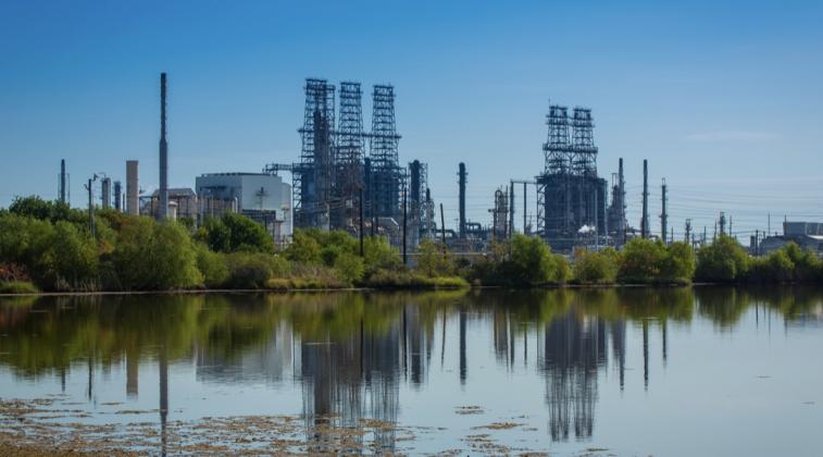 Motiva refinery 