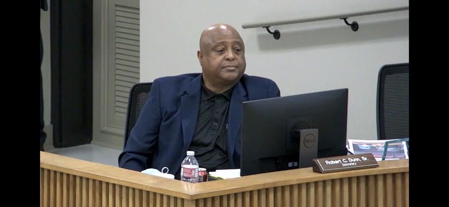 Robert Dunn Sr. (voted against)