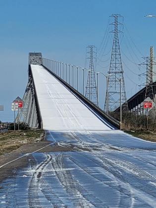 DPS troopers report frozen bridges