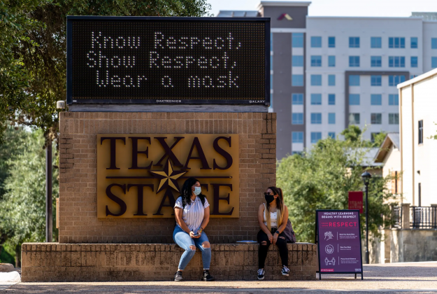 (Jordan Vonderhaar for The Texas Tribune)