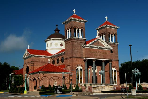 St. Anthony Cathedral Basilica 
