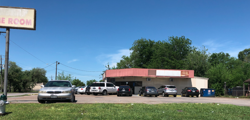 We revealed in these pages how many of these illicit gaming facilities donated thousands of dollars to Beaumont Mayor Robin Mouton, and just so happens to operate in the former councilwoman's ward.