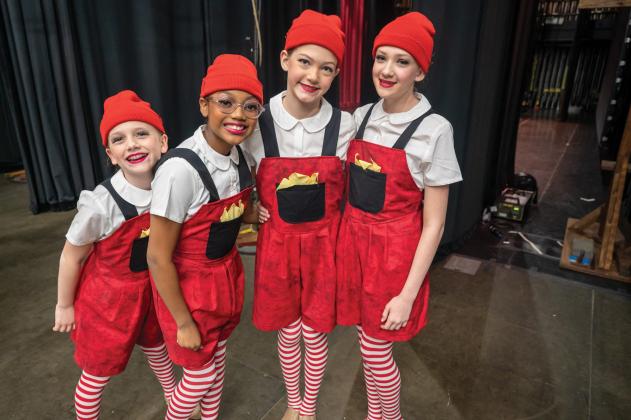 Isla Tortorice, Maya Williams, Brooklyn Isabel and Kate Cobb