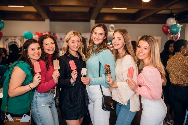 Marianna Guadarrama, Emma Salvaggio, Ellie Burns, Annalise Burbank, Abbie Ayers and Taylor Stewart