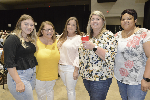 Caroline Knauth, Kristy Knauth, Jennifer Wright, Chasetie Maloy and Jennifer Hungerford