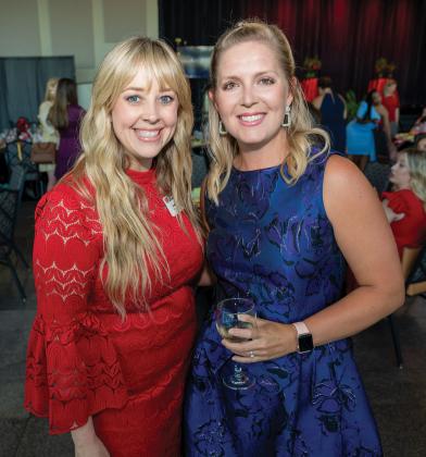 Anna Papa and Allison Wright