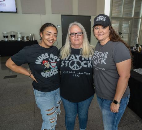 Simone Brown, Shana Minehart and Jennifer Brown