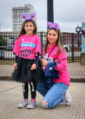 'Gift of Life Julie' Richardson Procter 5K Ribbon Run Monster Dash (Photo by Tim Sudela)