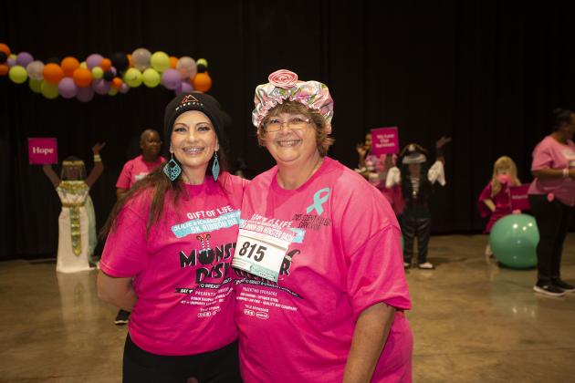 'Gift of Life Julie' Richardson Procter 5K Ribbon Run Monster Dash (Photo by Brandon Gouthier)