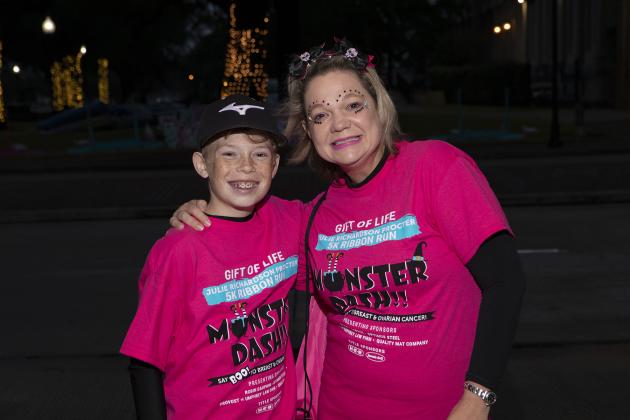 'Gift of Life Julie' Richardson Procter 5K Ribbon Run Monster Dash (Photo by Brandon Gouthier)