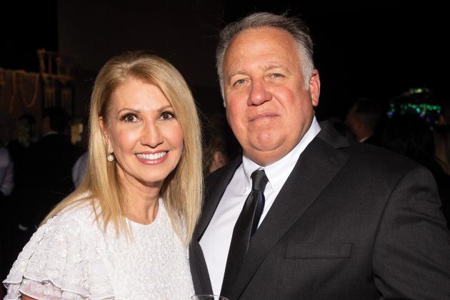 Robin and Lynn Johnson