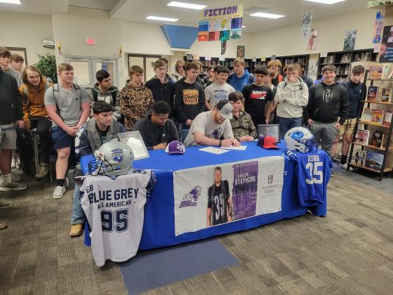 Landon Stephens (Buna)