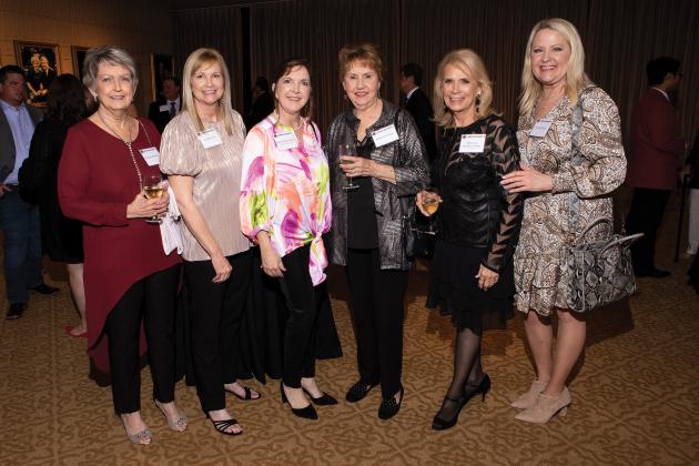Barbara Bennett, Jo Bienvenu, Beth Kirk, Dolores Golson, Maureen Croley and Kristin Fuller