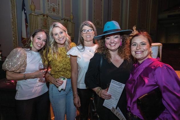 Lisa Matthews, Rachel Henderson, Tiffany Tillery, Jenny Kaiser and Stephanie Gertz