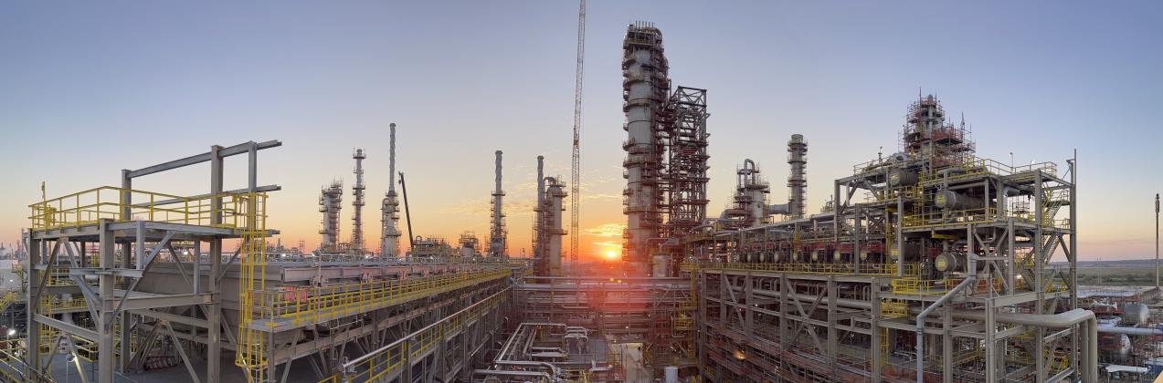 Beaumont Light Atmospheric Distillation Expansion project at sunrise