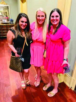 Madelyn Messina, Taryn Bienvenu and Larae Jones