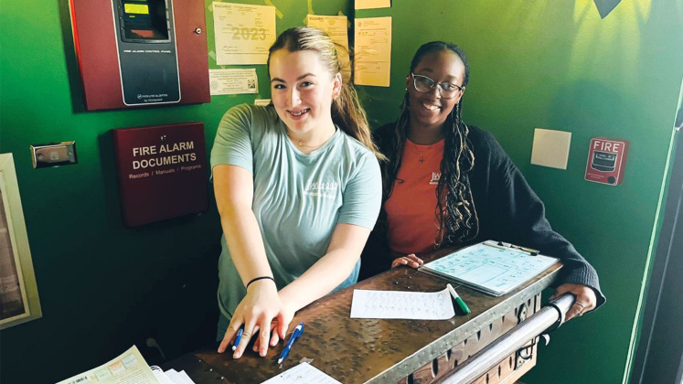Maddie Pippkins-King and Lyric Leday