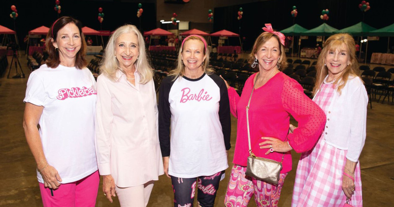 Gerry Wiggins Edwards, Maureen Wiggins Winchell, Jo Wiggins Bienvenu, Carol Wiggins Hearn and Kathleen Wiggins Hambright