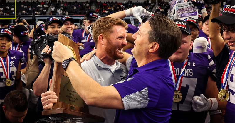 Head coach Jeff Joseph and PNG Principal Scott Ryan