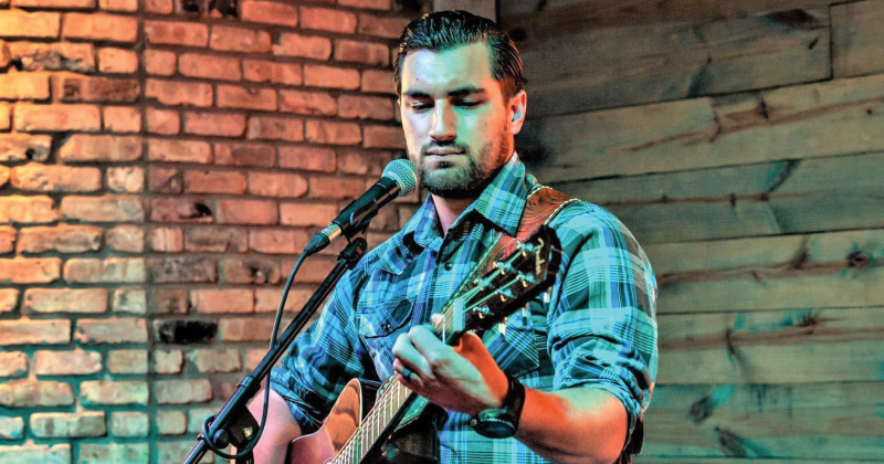 Casey Chesnutt