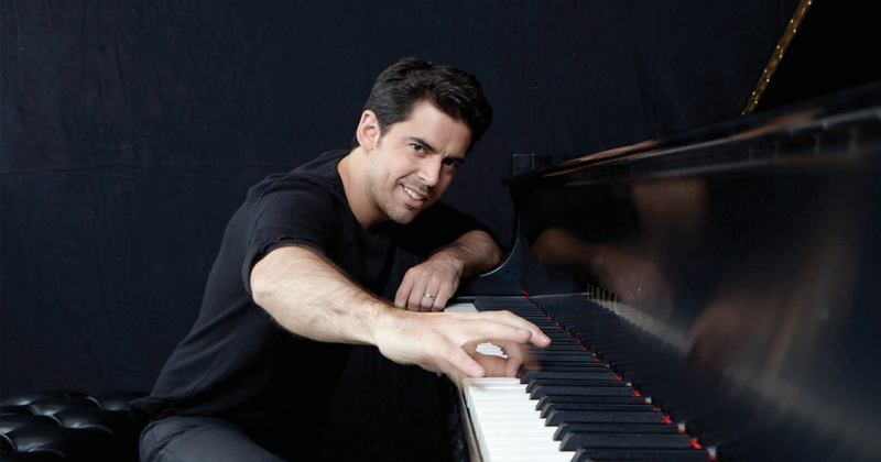 Tony DeSare