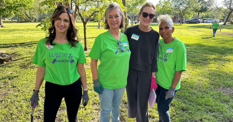 Rachel Linthicum, Karen Fuljenz, Lee Mann and Paulette Austin