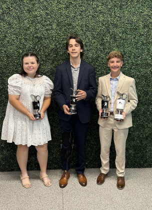 Tatum Bean, Evan Klutts and Foster Cecka