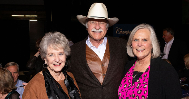 Sheila Umphrey, Joe and Linda Penland