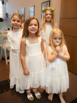 Summer Simpson, Alexandra Oppliger, Madison Oppliger and Savannah Simpson