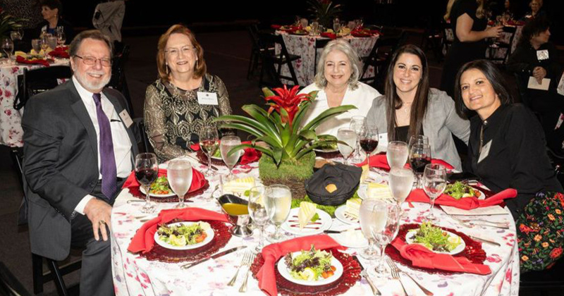 Bill and Debra Maxey, Kathleen Lovelady, Erin Lemoine and Jessica Lemoine