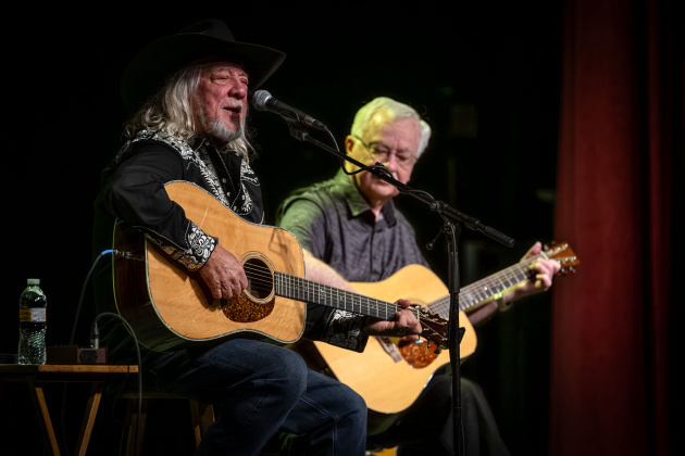 John Anderson (Photo by Chad Cooper)