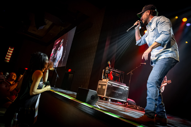 Chris Lane (Photo by Chad Cooper)