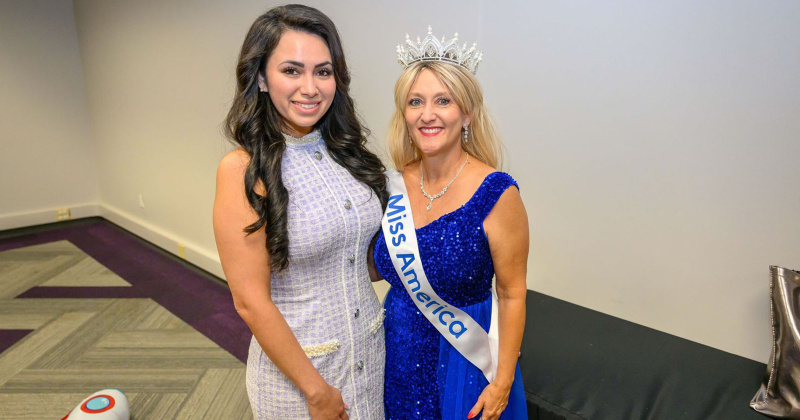 Tania Castelan and Cherry Woodsmall