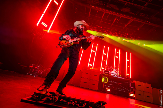 Bush (Photo by Chad Cooper)