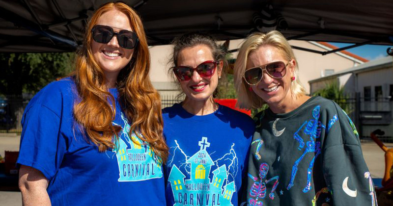 Nicole Arena, Heather Beaver and Kristin Davis