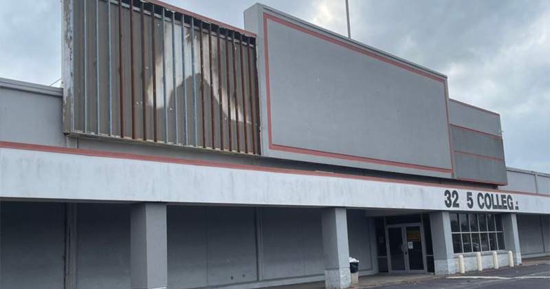 The building, which once housed the former Kmart and Conn’s corporate office, will be the new Veterans Affair (VA) Outpatient Clinic.
