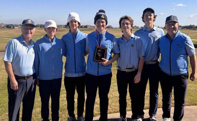 Kelly boys golf team celebrates a second place finish at the Bay Area Christian District Preview