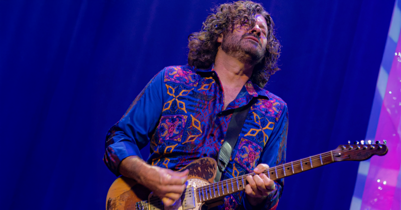 Tab Benoit