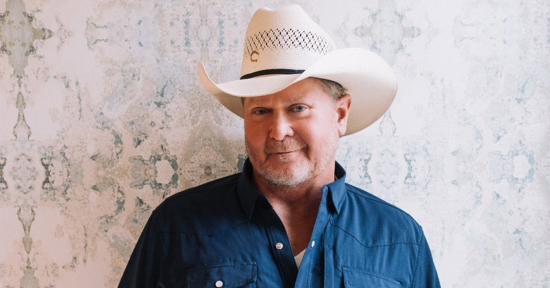 Tracy Lawrence