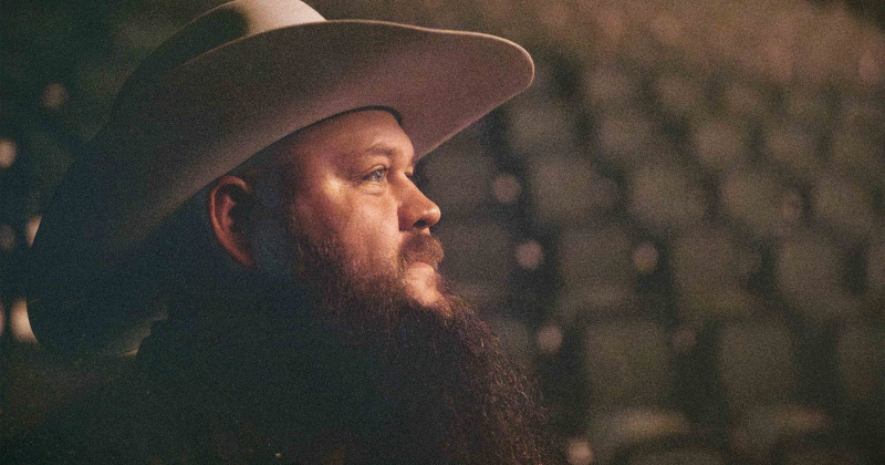 Larry Fleet