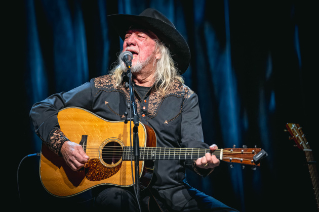 John Anderson (Photo by Chad Cooper)