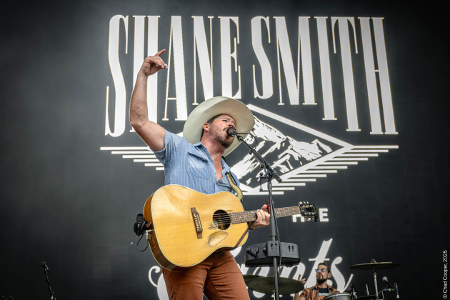 Shane Smith &amp; The Saints (Photo by Chad Cooper)