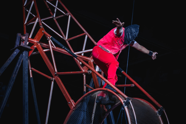 Bmt Super Circus (Photo by Chad Cooper)
