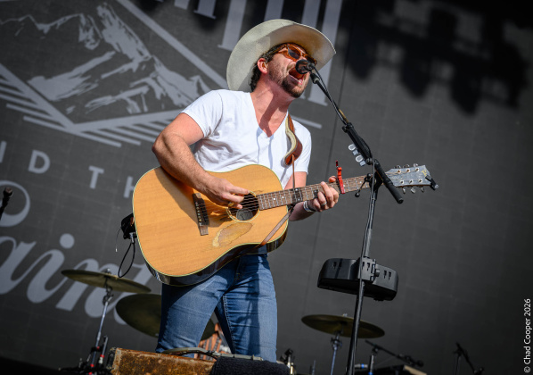 Shane Smith &amp; The Saints (Photo by Chad Cooper)