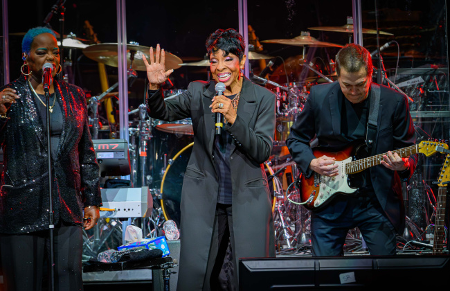 Gladys Knight (Photo by Chad Cooper)