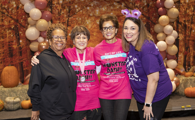 'Gift of Life Julie' Richardson Procter 5K Ribbon Run Monster Dash (Photo by Brandon Gouthier)